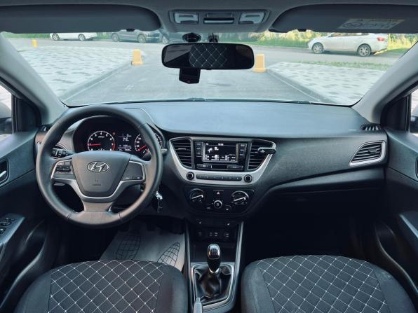 Hyundai Solaris II с пробегом 2018 года, цена 1 150 000 рублей, 92095 км, седан, Автокод Объявления
