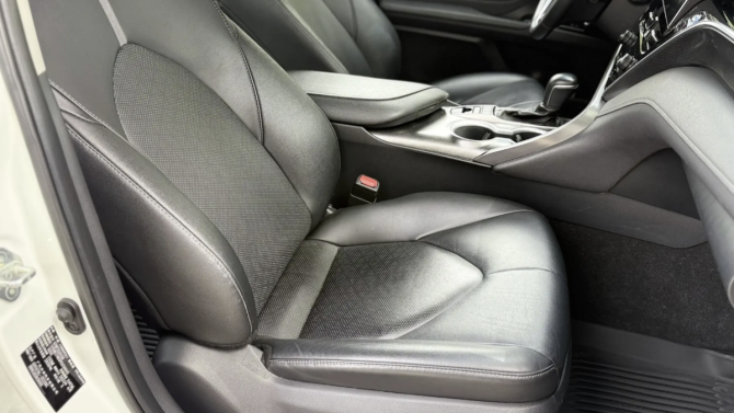 Toyota Camry VIII (XV70) Рестайлинг с пробегом 2023 года, цена 3 480 000 рублей, 60339 км, седан, Автокод Объявления