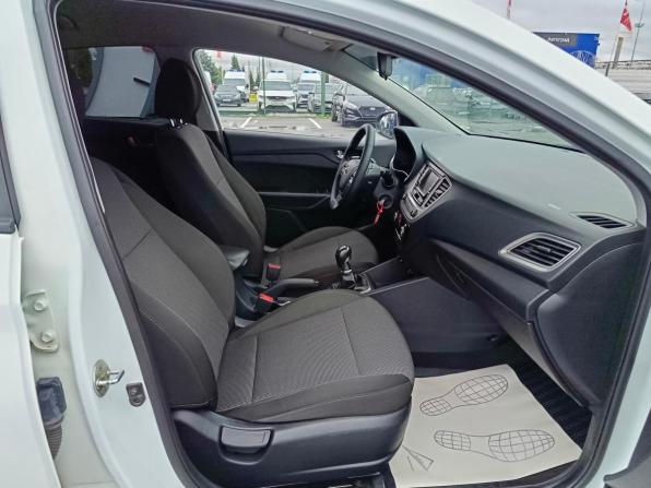 Hyundai Solaris II с пробегом 2019 года, цена 1 199 995 рублей, 138159 км, седан, Автокод Объявления