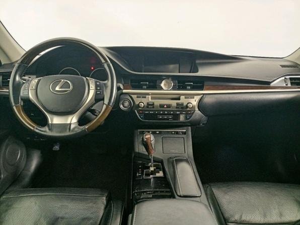 Lexus ES VI с пробегом 2013 года, цена 1 649 000 рублей, 240000 км, седан, Автокод Объявления