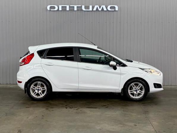 Ford Fiesta Mk6 Рестайлинг с пробегом 2015 года, цена 947 000 рублей, 118379 км, хэтчбек, Автокод Объявления