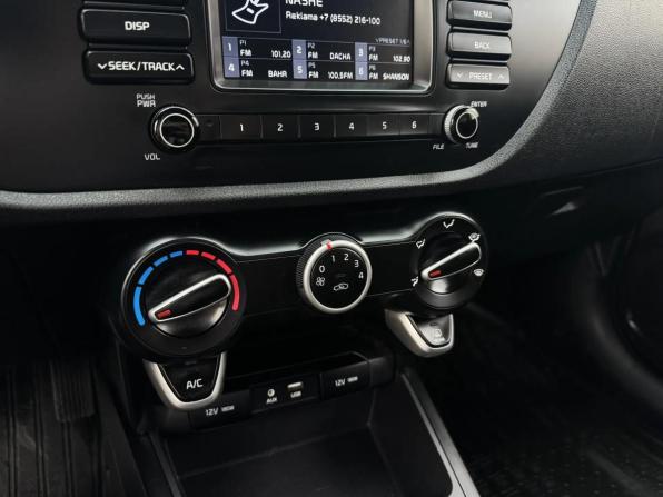 Kia Rio IV с пробегом 2017 года, цена 950 000 рублей, 133871 км, седан, Автокод Объявления