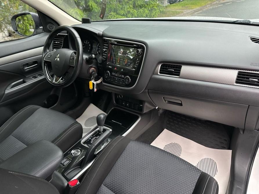 Mitsubishi Outlander III Рестайлинг 2 Санкт-Петербург  - изображение 20