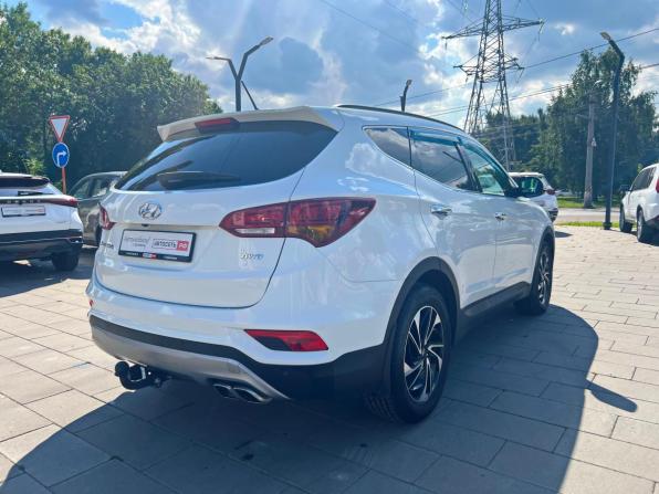Hyundai Santa Fe III Рестайлинг с пробегом 2016 года, цена 2 085 000 рублей, 141099 км, внедорожник, Автокод Объявления
