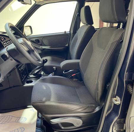 Chevrolet Niva I Рестайлинг с пробегом 2018 года, цена 625 000 рублей, 262171 км, внедорожник, Автокод Объявления