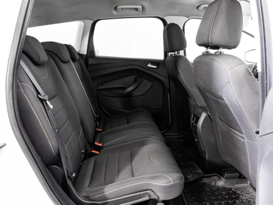 Ford Kuga II Санкт-Петербург  - изображение 17
