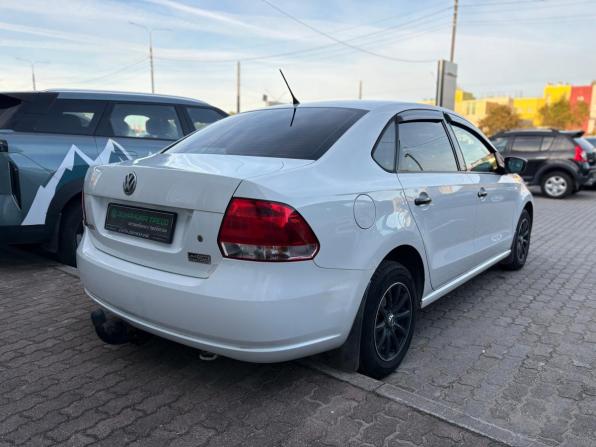 Volkswagen Polo V с пробегом 2014 года, цена 574 000 рублей, 262359 км, седан, Автокод Объявления