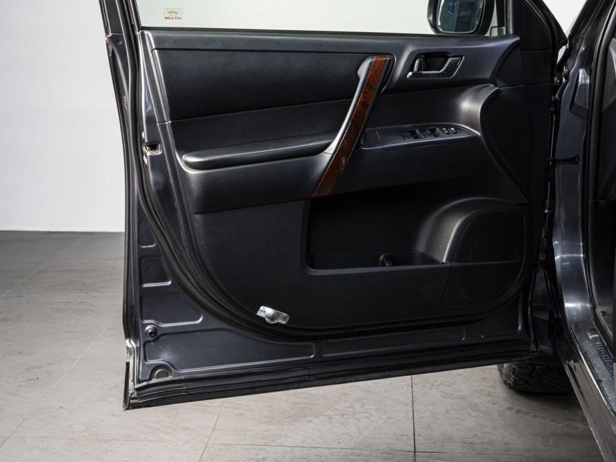 Toyota Highlander II (XU40) Рестайлинг Тюмень  - изображение 10