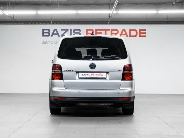Volkswagen Touran I Рестайлинг с пробегом 2008 года, цена 550 000 рублей, 340482 км, компактвэн, Автокод Объявления