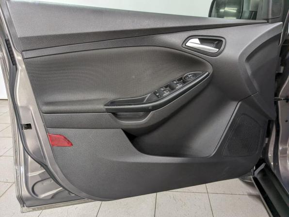 Ford Focus III с пробегом 2013 года, цена 990 000 рублей, 82013 км, универсал, Автокод Объявления