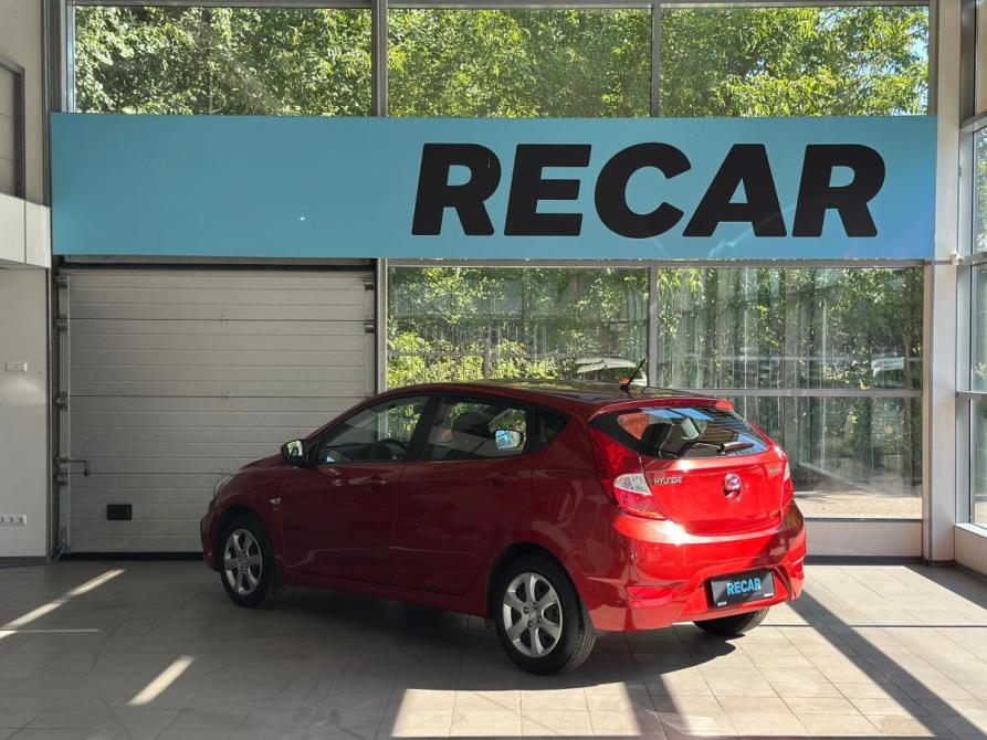Hyundai Solaris I Санкт-Петербург  - изображение 3