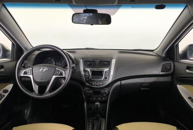 Hyundai Solaris I Рестайлинг с пробегом 2016 года, цена 1 140 000 рублей, 138832 км, седан, Автокод Объявления