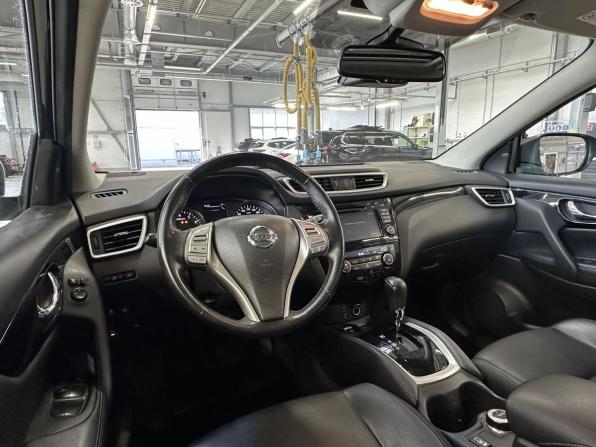 Nissan Qashqai II с пробегом 2018 года, цена 1 798 000 рублей, 122191 км, внедорожник, Автокод Объявления