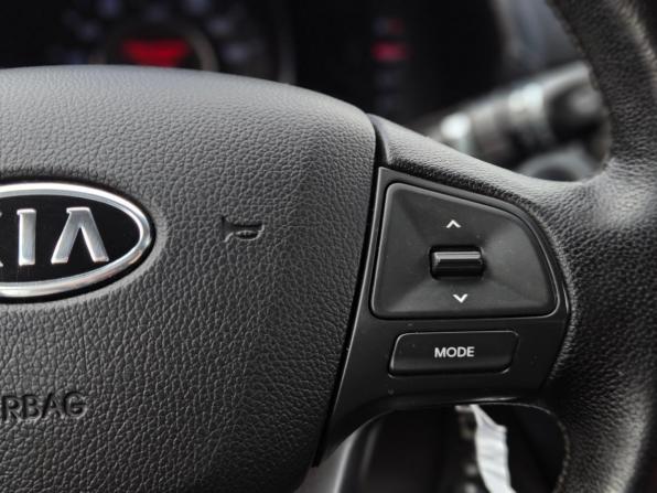 Kia Rio III с пробегом 2012 года, цена 720 000 рублей, 183000 км, седан, Автокод Объявления