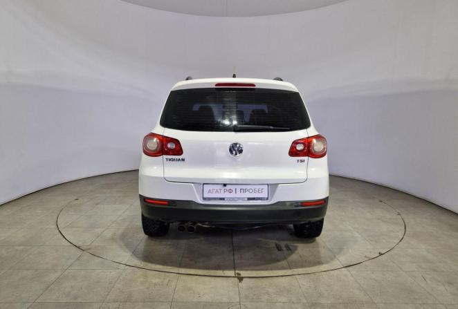 Volkswagen Tiguan I с пробегом 2008 года, цена 660 000 рублей, 249693 км, внедорожник, Автокод Объявления