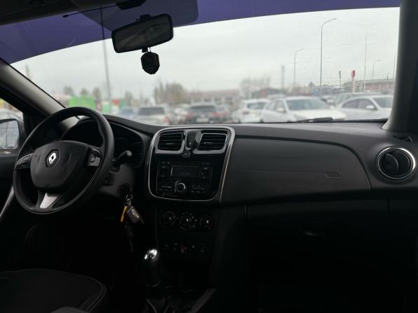 Renault Logan II с пробегом 2016 года, цена 899 000 рублей, 172000 км, седан, Автокод Объявления