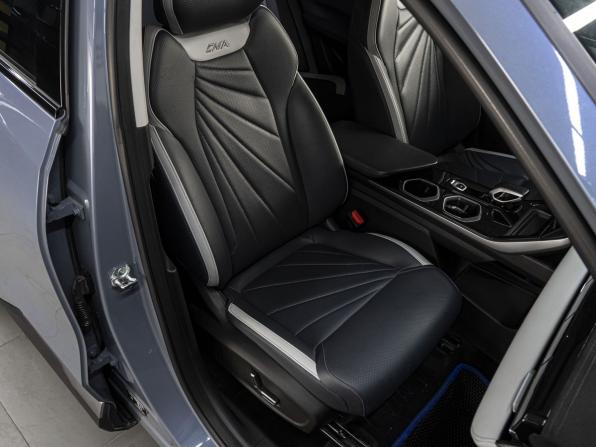 Geely Atlas II с пробегом 2023 года, цена 2 619 000 рублей, 54746 км, внедорожник, Автокод Объявления