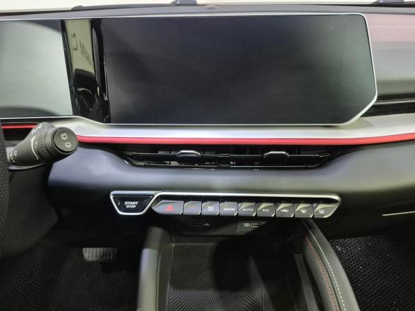 Geely Coolray I Рестайлинг с пробегом 2024 года, цена 2 265 000 рублей, 16000 км, внедорожник, Автокод Объявления