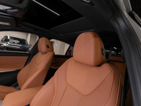 BMW 3 серии VII (G2x) Рестайлинг с пробегом 2024 года, цена 6 450 000 рублей, 9059 км, седан, Автокод Объявления