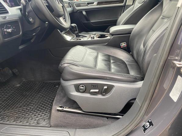 Volkswagen Touareg II с пробегом 2011 года, цена 1 620 000 рублей, 226800 км, внедорожник, Автокод Объявления