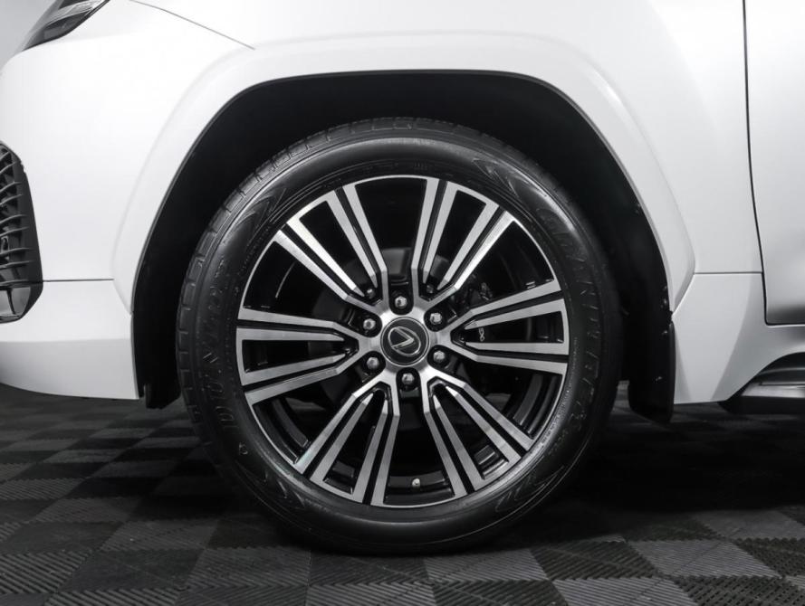 Lexus LX IV Москва  - изображение 31