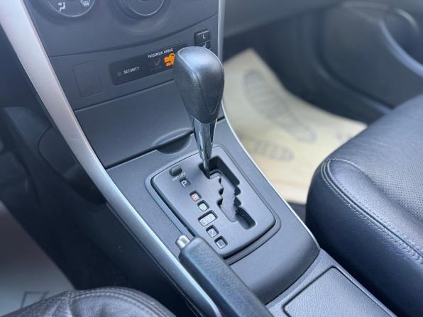 Toyota Corolla X (E140 E150) Рестайлинг с пробегом 2011 года, цена 900 000 рублей, 215000 км, седан, Автокод Объявления