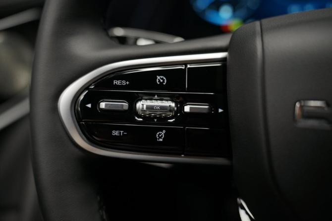 Chery Tiggo 7L I с пробегом 2025 года, цена 2 390 000 рублей, 16000 км, внедорожник, Автокод Объявления