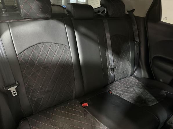 Nissan Juke I с пробегом 2014 года, цена 1 150 000 рублей, 95067 км, внедорожник, Автокод Объявления