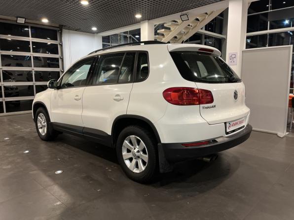 Volkswagen Tiguan I Рестайлинг с пробегом 2012 года, цена 1 360 000 рублей, 79058 км, внедорожник, Автокод Объявления