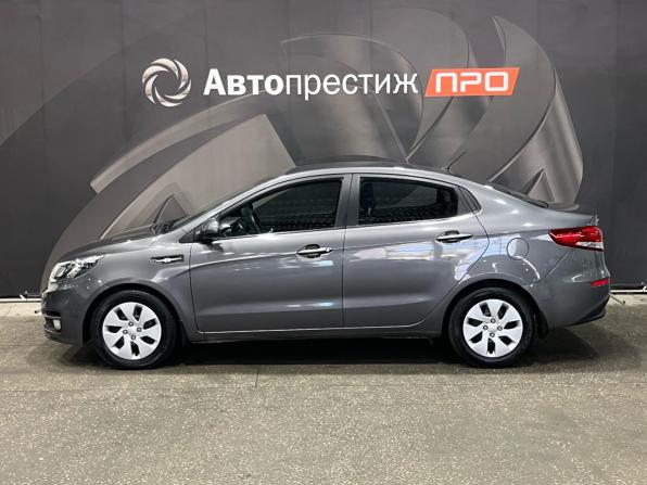 Kia Rio III Рестайлинг с пробегом 2015 года, цена 1 050 000 рублей, 89714 км, седан, Автокод Объявления