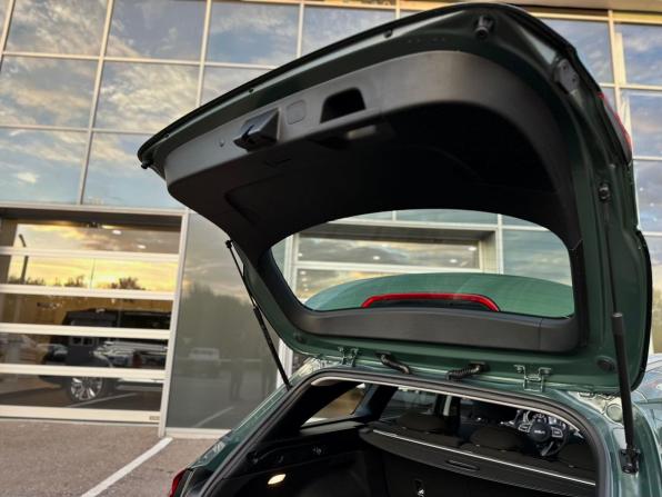 Новый Kia Ceed III Рестайлинг 2025 года, цена 3 802 600 рублей, универсал, Автокод Объявления