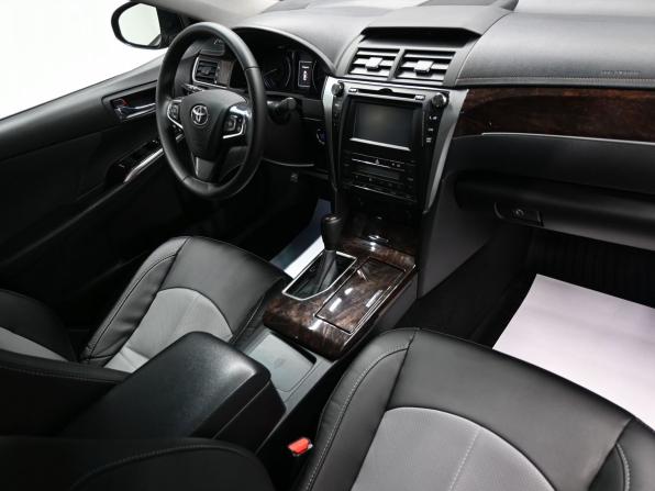 Toyota Camry VII (XV50) Рестайлинг 2 с пробегом 2018 года, цена 2 295 000 рублей, 153134 км, седан, Автокод Объявления
