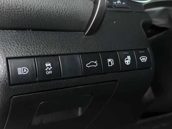 Toyota Camry VIII (XV70) с пробегом 2018 года, цена 2 175 000 рублей, 238690 км, седан, Автокод Объявления