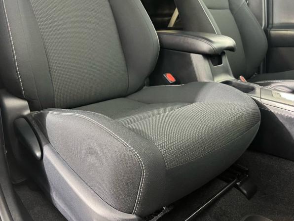 Toyota RAV4 IV (XA40) Рестайлинг с пробегом 2017 года, цена 2 450 000 рублей, 96832 км, внедорожник, Автокод Объявления