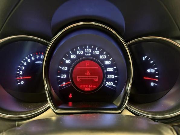 Kia Ceed II Рестайлинг с пробегом 2018 года, цена 1 290 000 рублей, 230610 км, универсал, Автокод Объявления