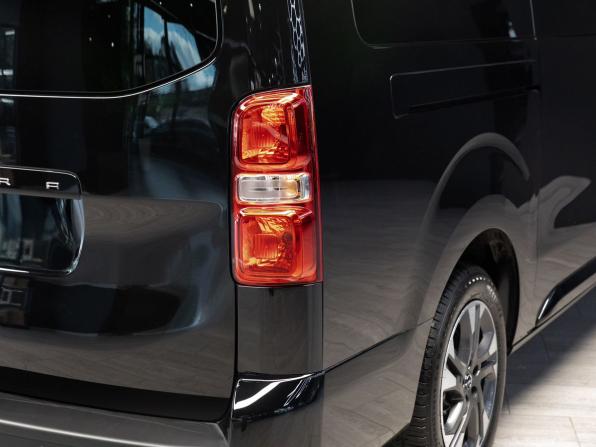 Opel Zafira Life I Рестайлинг с пробегом 2026 года, цена 5 850 000 рублей, 30 км, минивэн, Автокод Объявления