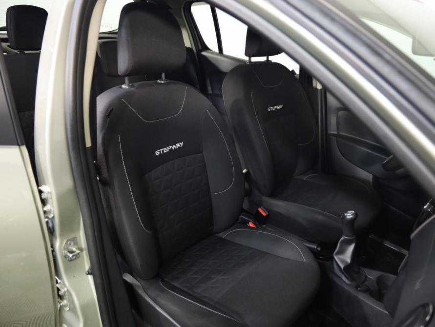 Renault Sandero II Санкт-Петербург  - изображение 20