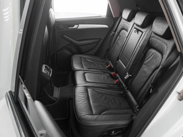 Audi Q5 I (8R) с пробегом 2010 года, цена 1 429 000 рублей, 220622 км, внедорожник, Автокод Объявления