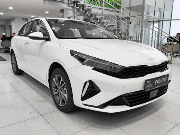 Kia K3 II (China Market) Рестайлинг с пробегом 2024 года, цена 2 630 000 рублей, 10 км, седан, Автокод Объявления
