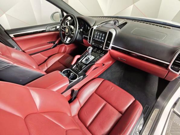 Porsche Cayenne II Рестайлинг (958) с пробегом 2016 года, цена 4 620 000 рублей, 41972 км, внедорожник, Автокод Объявления