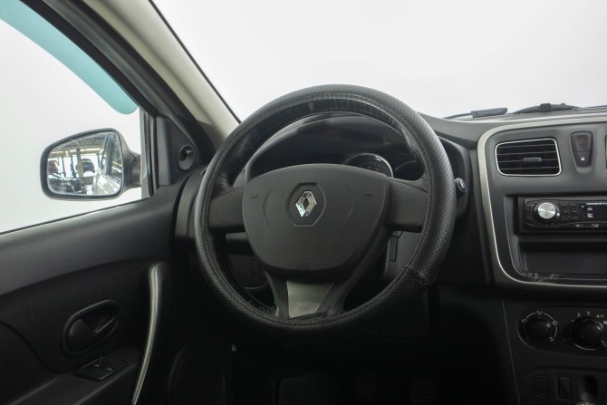 Renault Logan II с пробегом 2016 года, цена 619 000 рублей, 93552 км, седан, Автокод Объявления