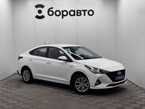 Hyundai Solaris II Рестайлинг с пробегом 2022 года, цена 1 560 000 рублей, 106956 км, седан, Автокод Объявления
