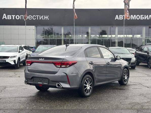 Kia Rio IV Рестайлинг с пробегом 2021 года, цена 1 425 000 рублей, 130000 км, седан, Автокод Объявления