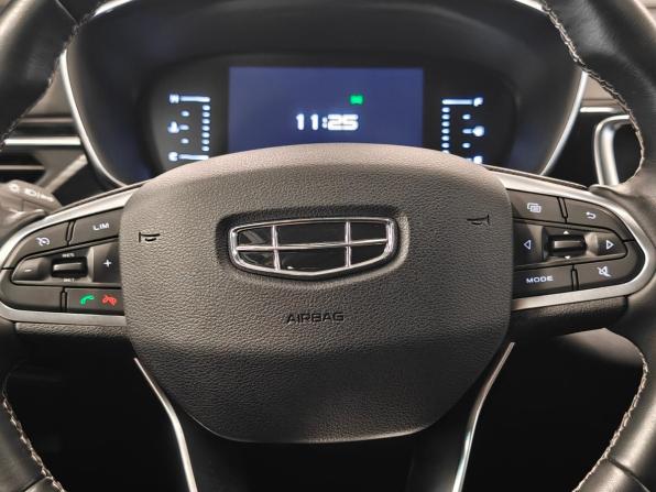 Geely Atlas Pro с пробегом 2022 года, цена 1 885 000 рублей, 72939 км, внедорожник, Автокод Объявления