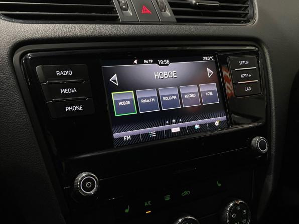 Skoda Octavia III (A7) Рестайлинг с пробегом 2020 года, цена 1 570 000 рублей, 110000 км, лифтбек, Автокод Объявления