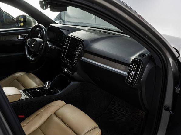 Volvo XC40 I с пробегом 2020 года, цена 3 480 000 рублей, 95523 км, внедорожник, Автокод Объявления