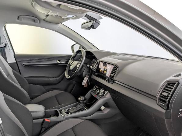 Skoda Karoq I с пробегом 2021 года, цена 2 575 000 рублей, 59380 км, внедорожник, Автокод Объявления