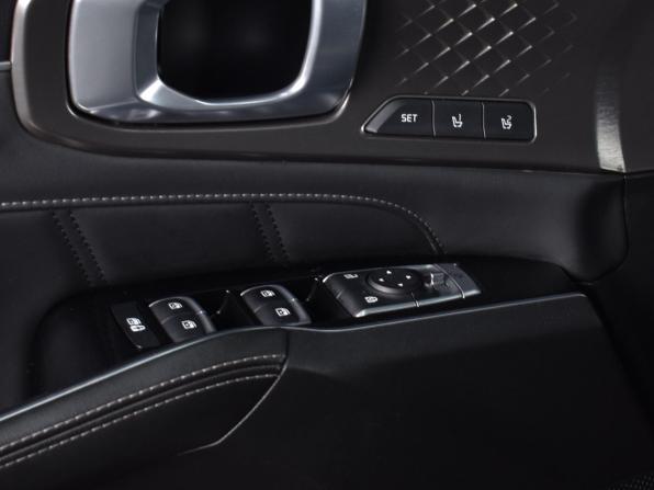 Kia Sorento IV с пробегом 2020 года, цена 3 384 995 рублей, 79128 км, внедорожник, Автокод Объявления
