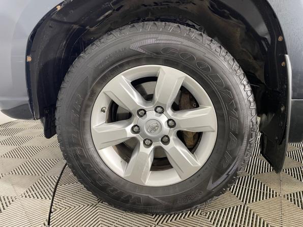 Toyota Land Cruiser Prado 150 Series Рестайлинг 1 с пробегом 2016 года, цена 3 415 000 рублей, 180854 км, внедорожник, Автокод Объявления