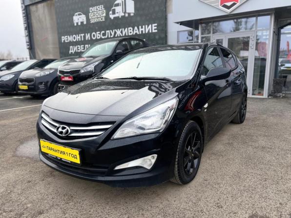 Hyundai Solaris I Рестайлинг с пробегом 2015 года, цена 870 000 рублей, 222697 км, хэтчбек, Автокод Объявления